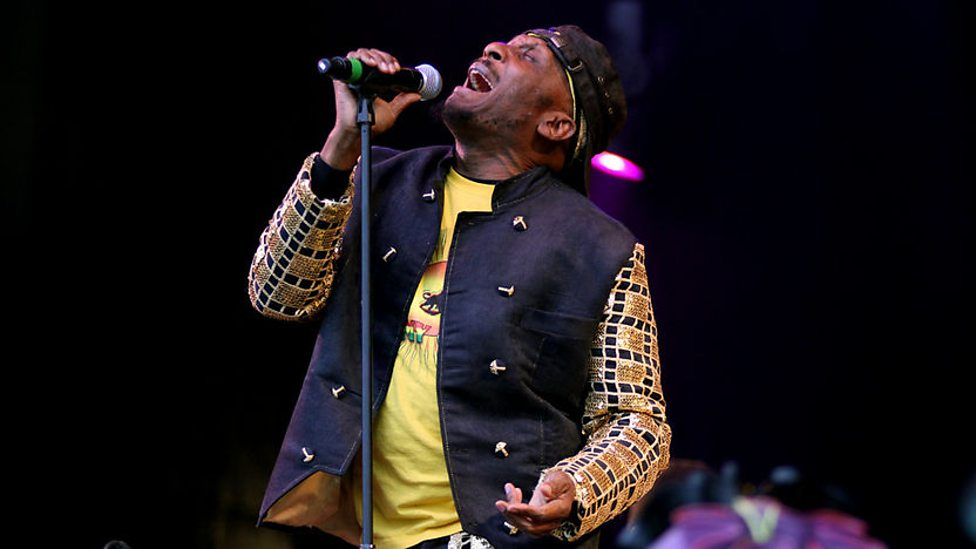 UbuntuFM Hip-Hop | Jimmy Cliff performing 'Bongo Man' @ Glastonbury, UK 2011